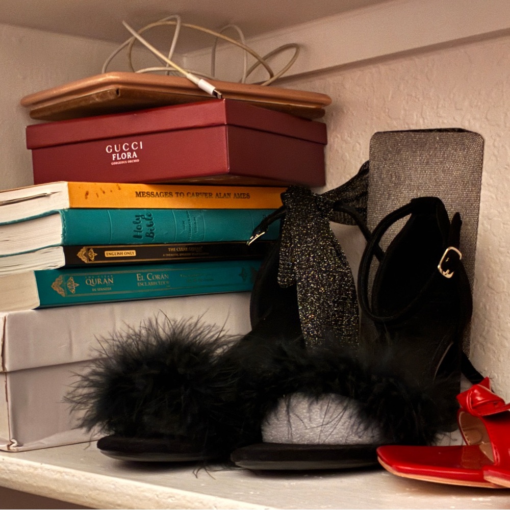 BADDIE BUNDLE ♥️ Black Feather Trim Women's Heels - Unbranded + Dolce Vita 9.5